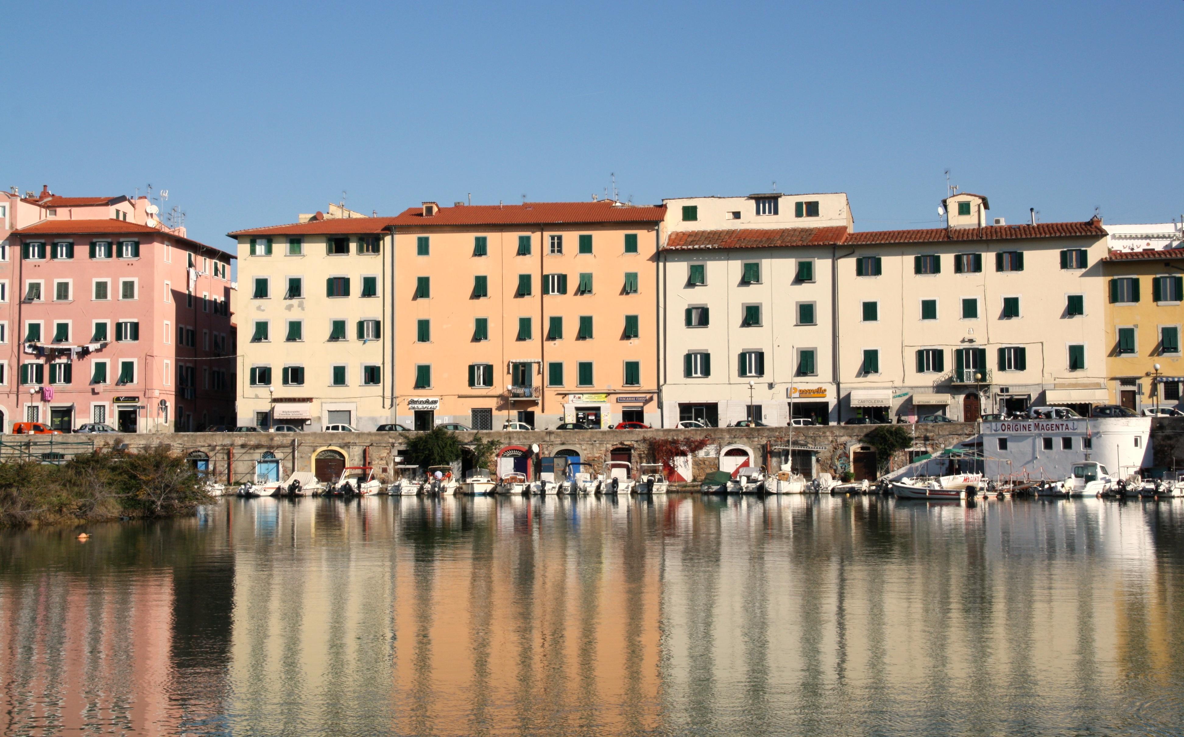 Le case sul Fosso Reale, nel quartiere Venezia Nuova